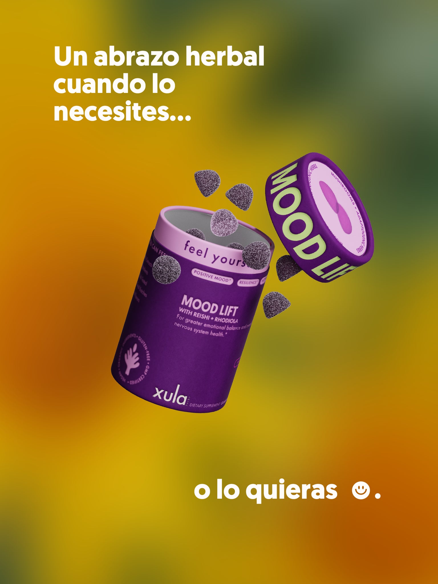 Envase flotante de MOOD LIFT las Gomitas veganas de Xula sobre un fondo degradado naranja y amarillo con texto.
